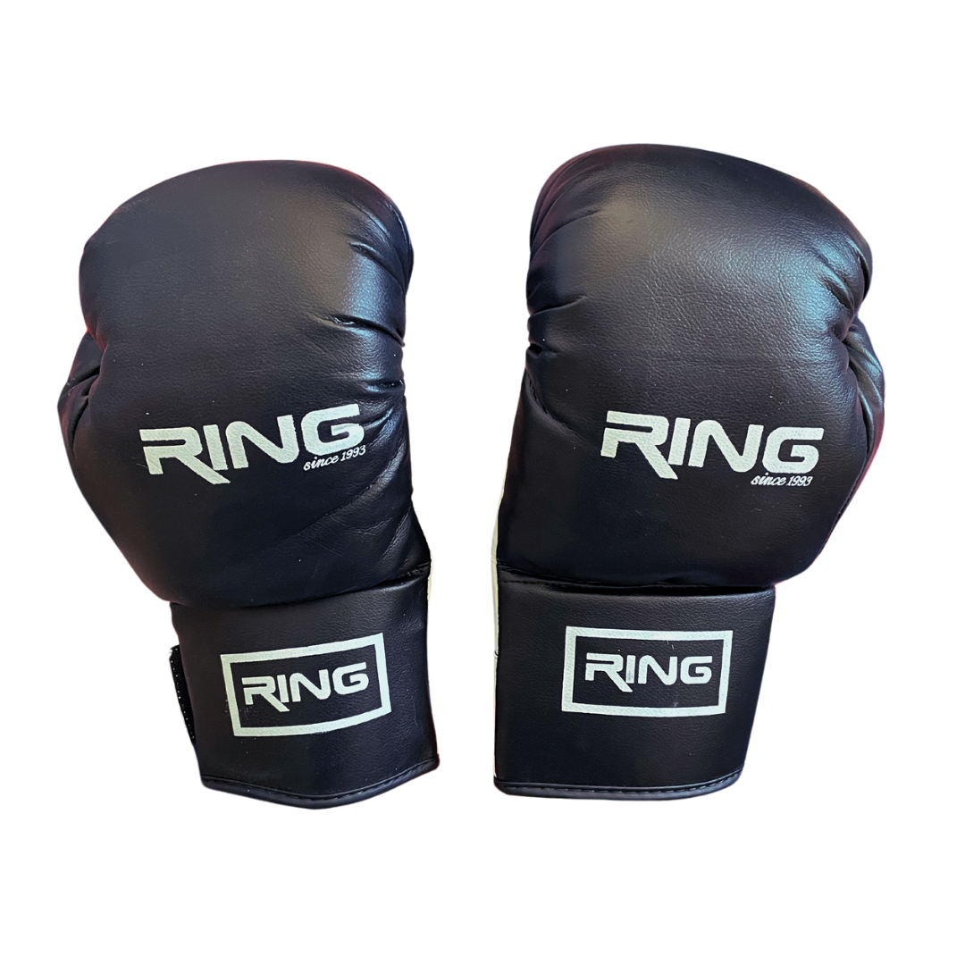 Ring belo crne rukavice za boks – Mega Sport